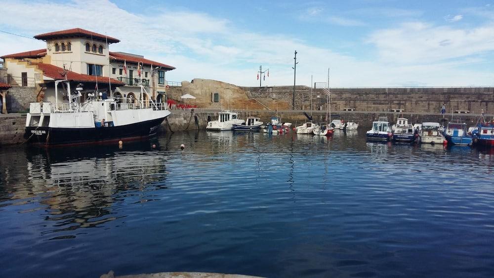 El Tejo De Comillas Exterior photo